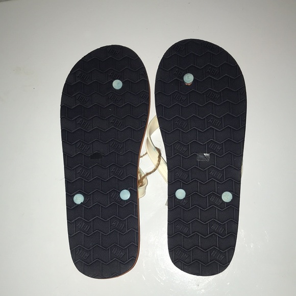 AMERICAN EAGLE OUTFITTERS MENS SZ 12 FLIP FLOPS - Picture 3 of 5